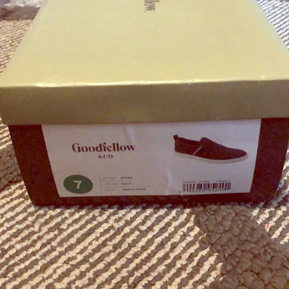 Men’s shoes